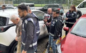 samsunda tefecilik operasyonu 3 zanli adliyeye sevk edildi 51VwG6kK.jpg