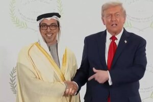 tarihi zirvede trumptan veliaht prense bomba sozler PWetsryg.jpg